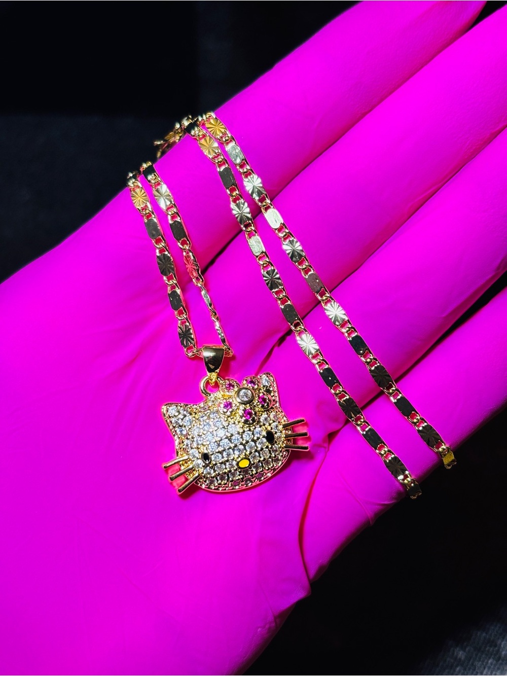 Pretty Bird Diamond-Cut Clover & Hello Kitty CZ Set Bracelet - Picture 9 of 12